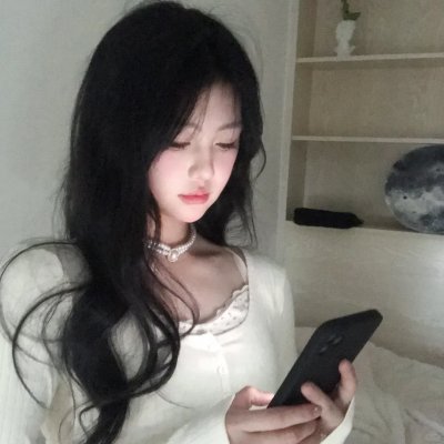 我们在黑夜中相拥